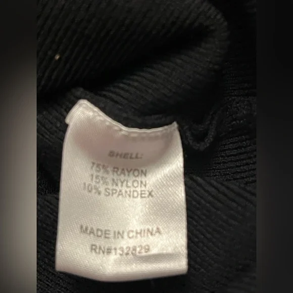 Revolve superdown hit the club dress in black - Picture 10 of 10